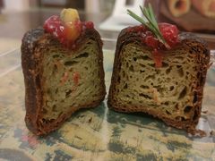 抹茶可露丽-Juicy Bakery(大学路店)