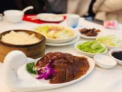 特色烤鸭-九花山烤鸭店