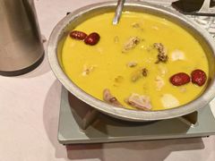 -客家大院·非遗赣南客家菜(郁孤台店)