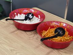 酸笋-嗦哈螺蛳粉(步行街)