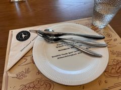 -Mark&Mars Restaurant