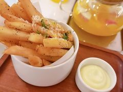 -阿妮叶李(光谷世界城店)