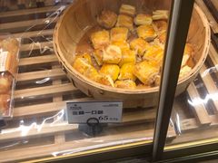 -昆明冠生园·蛋糕·面包(南强街店)