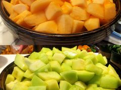 水果-金茂君悦·食在56海鲜自助餐厅ON56