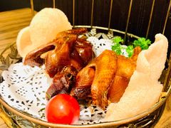 秘制脆皮乳鸽-避风塘(江桥万达店)