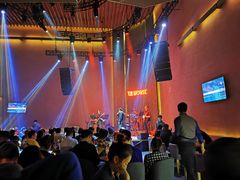 -TZ House音乐现场(来福士中心店)