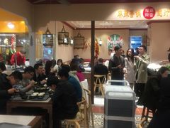 -大食代美食广场(上海中心店)