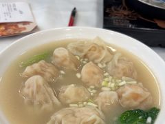 港式鲜虾云吞面-余荫居