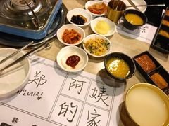 小菜拼盘-郑阿姨的家·이모네·韩料&烤肉(武川路店)