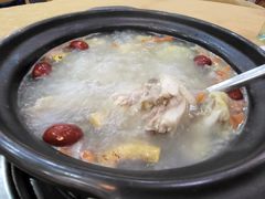 -濠轩阁特色生蚝火锅(水湾路店)