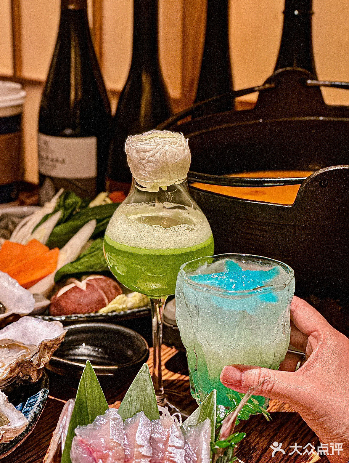 在静安寺！！终于吃到了超火的痛风锅！！！