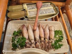 -东巴人鱼豆花火锅(幸福街店)