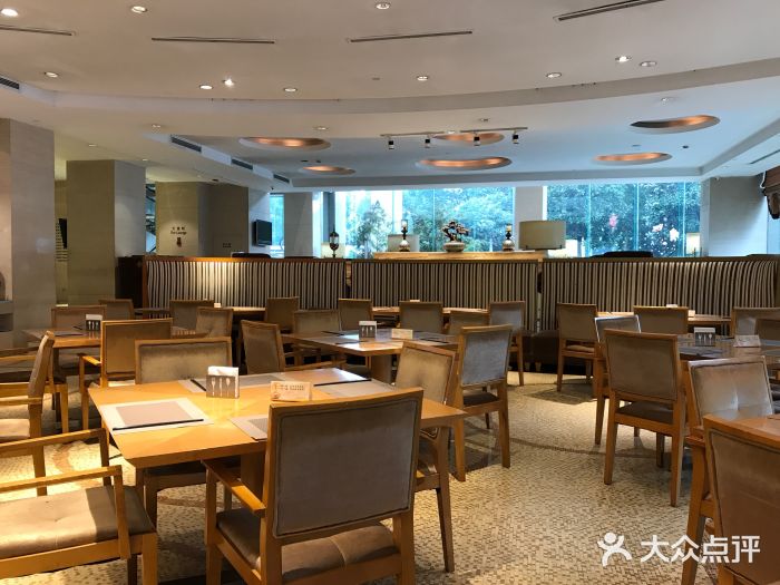 金陵江南大饭店大堂图片