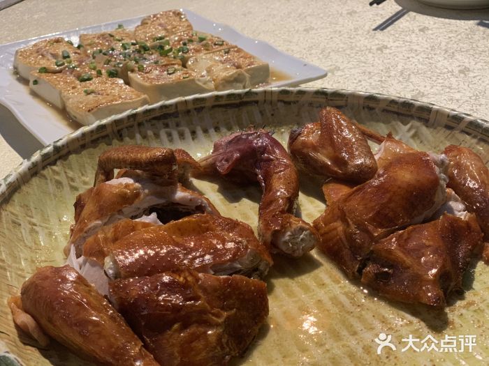大树头森林餐厅(番禺广场店)大树头必点招烧鸡图片