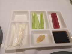 君子蘭烤鸭-君子·兰餐厅(长江路店)