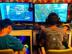 -玩坞轰趴馆·户外团建聚会主题生日派对馆(世豪广场店)