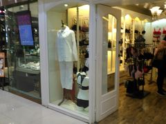 -鸿通城购物中心