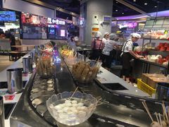 自助取餐区-轩于鲜旋转小火锅(天虹商场木渎店)