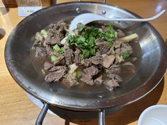 -大众跷脚牛肉馆·非遗传承单位(峨眉山店)