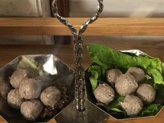 双拼牛肉丸-左庭右院鲜牛肉火锅(浦江欢乐颂店)