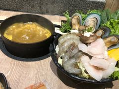 -呷哺呷哺(新世界百货望京店)