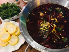 -红牌美蛙鱼头火锅(万辉国际广场店)