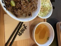 -熊吞·大碗丼烧肉饭(济宁万达广场店)