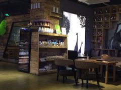 -Who乎coffee&bar