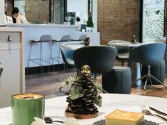 -潮一不贰·法式甜品·生日蛋糕·西式简餐(外滩店)