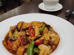 -天津京基皇冠假日酒店