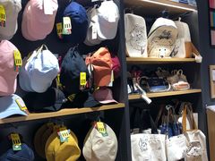 -九木杂物社(新奥购物中心店)