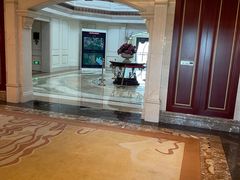 -湖北文旅洪宾红莲湖酒店