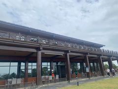 -梁子湖东篱老屋生态庄园