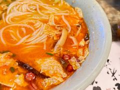 -粉家柳州螺蛳粉(杨宅路店)