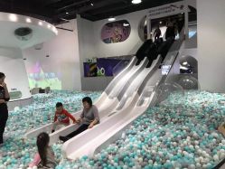 -MINI MARS KIDS CLUB亲子家庭中心(长宁天山店)