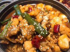 黄焖牛蛙煲-马头巷·食景园(苏州总店)
