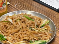 -破店肥哈·东北烧烤(南山保利店)