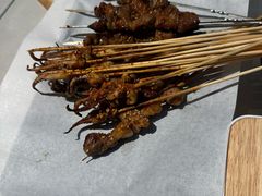-华府九号海鲜烧烤大排档(龙域店)