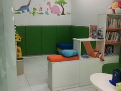 -岳辰齿科(浦东长泰店)