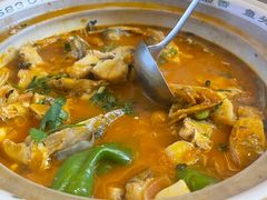 -魏铭鱼头捞饭(晋阳路店)