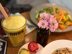 -Moka Bros 摩卡站(嘉华店)