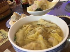 -笑来喜馄饨小笼工坊店(湖滨街店)