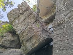 -梭布垭石林景区