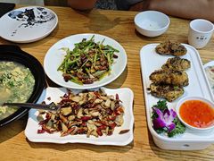 -滇铺子·云南特色菜·鲜花野菜季(东风东路c86店)