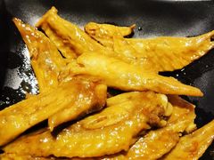 -何记花甲(海岸城旗舰店)