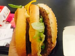 -麦当劳(中山公园龙之梦店)