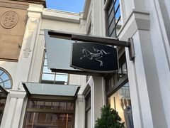 -ARC'TERYX始祖鸟(奕欧莱奥特莱斯店)