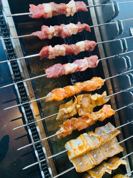 京a1990羊肉串(九棵树店)-"吃串当然要选1990,肉很鲜嫩,自己烤能.