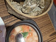 -蚝堡海鲜·威海菜·海肠捞饭·烧烤·亚洲吃蚝公司(幸福门店)
