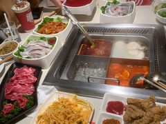 -海底捞火锅鲜切牛肉主题店(长寿路店)